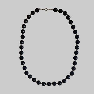 Classic Black & Silver tone Beaded Necklace
